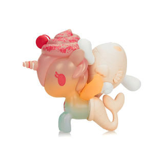 tokidoki x Cinnamoroll Sweet Treats Cinnamoroll x Mango'licious Special Edition Figure