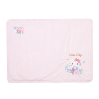 Hello Kitty Pretty Rose Blanket